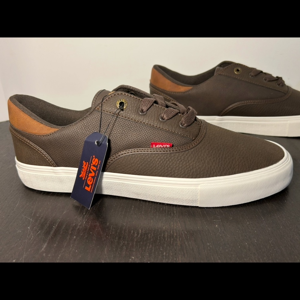 Levi’s Ethan Perforated Stacked Classic Sneakers Shoes Brown/White Mens Size 13